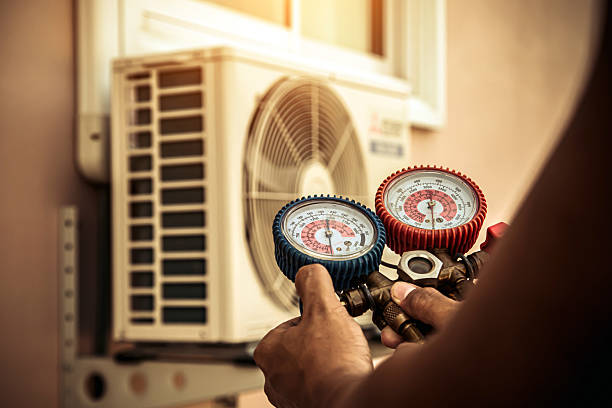 Professional Hvac technician working in Bedford, VA